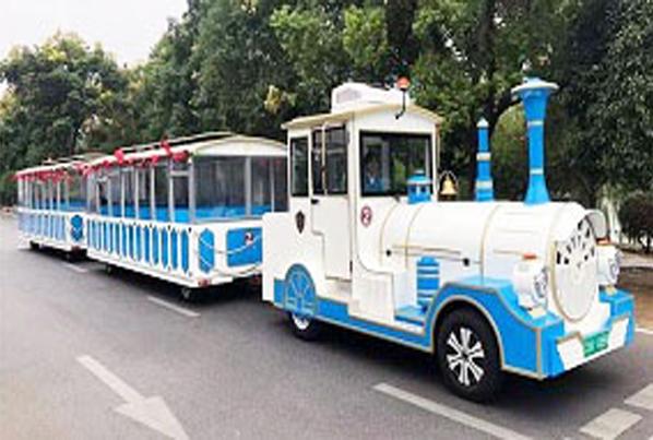 游樂園電動小火車