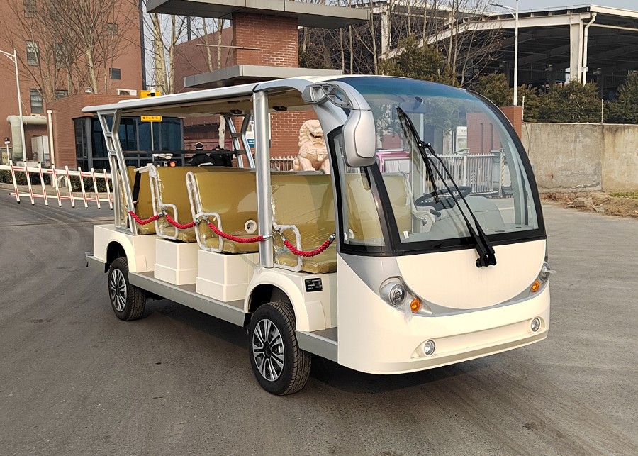 1727081655710323.jpg 鄭州新區(qū)污水處理廠交車.jpg